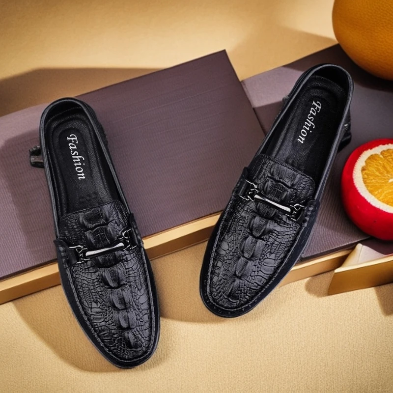 男士百搭防滑手工缝线潮流休闲皮鞋软底软面一脚蹬豆豆鞋8903