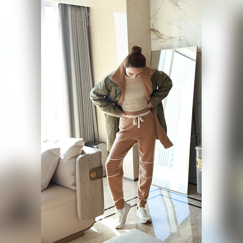 100%绵羊毛26/2支休闲撞色针织裤 条纹设计运动卫裤W231K3042