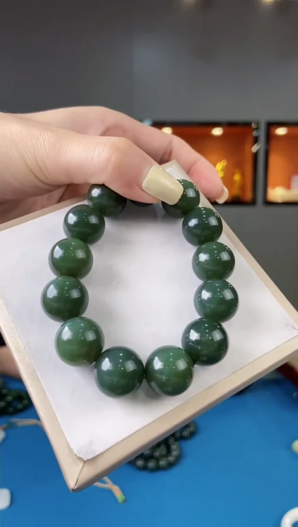 【闪购商品】和田玉颈饰未镶嵌拍一发一多样性发货