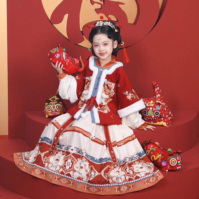 旗铂|御龙逢春 拜年服女宝马面裙汉元素明制汉服日常加绒女童汉服