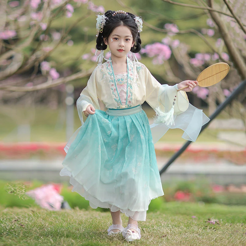 旗铂-知春 春款2024爆款亲子装女童马面裙儿童套装中式国风