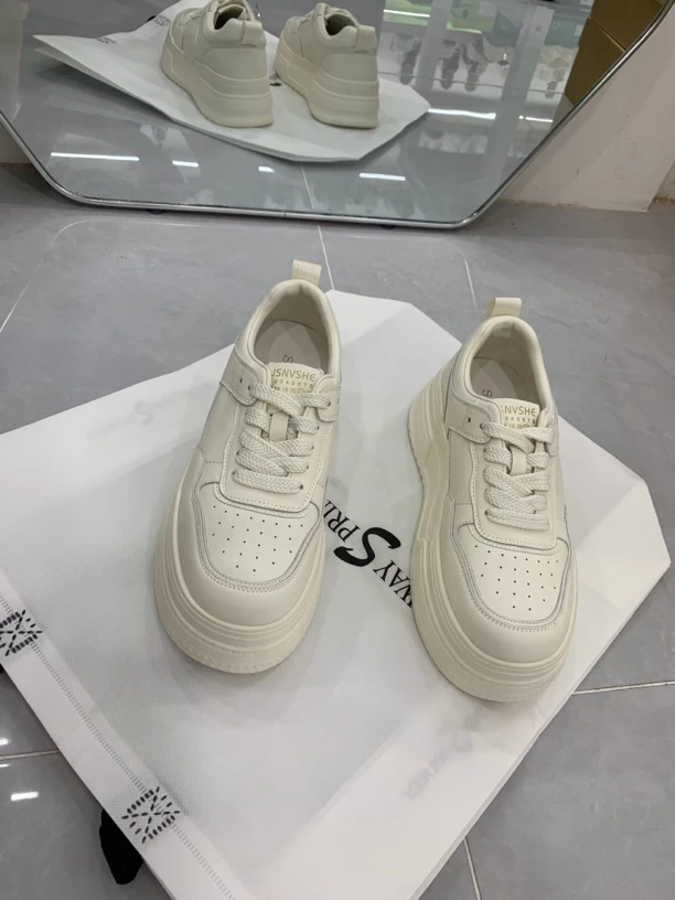 新品增高百搭小白鞋女2024新款鞋子女爆款板鞋休闲鞋76-9855