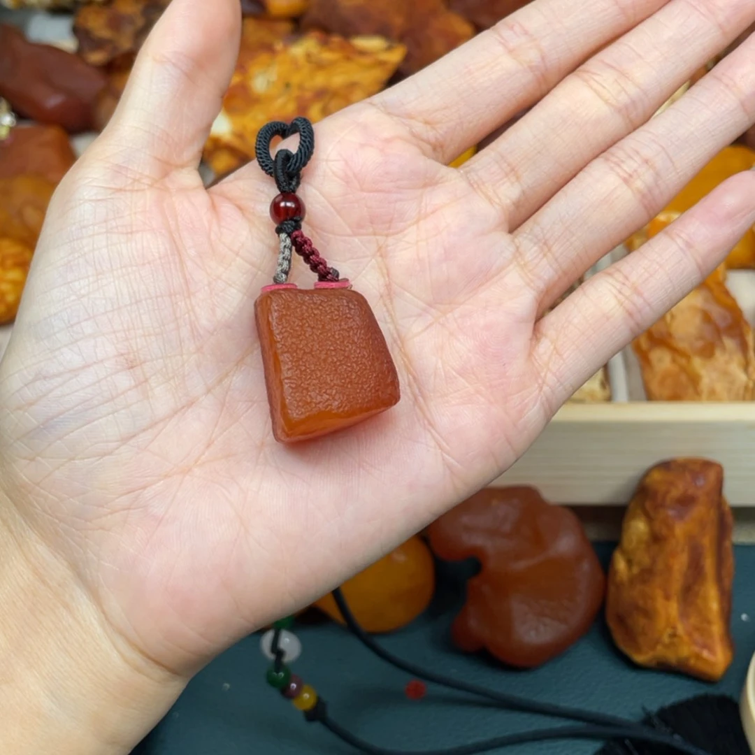 【闪购商品】琥珀珠宝奇石未镶嵌