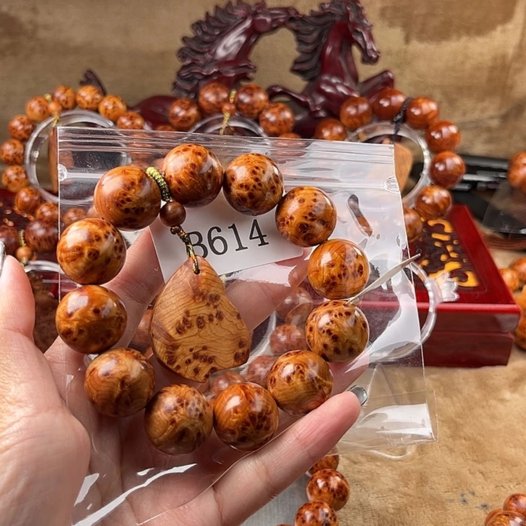 【闪购商品】崖柏手串/手链广***店