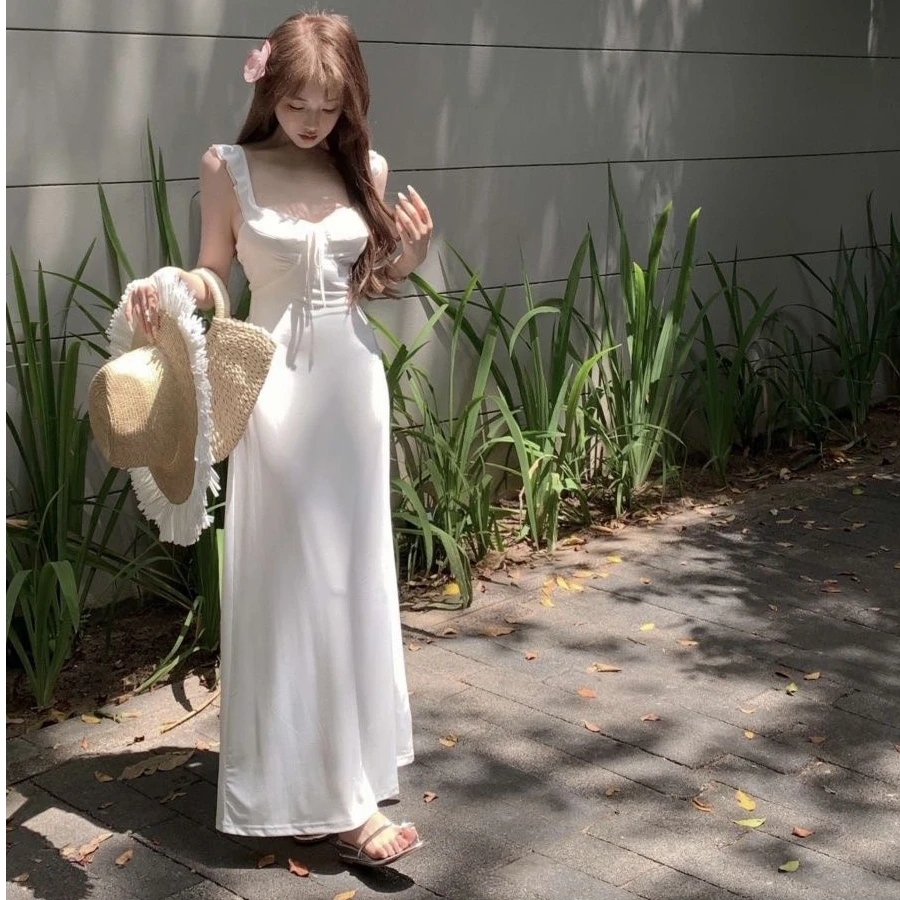 2024年新款法式韩系度假风吊带抹胸连衣裙<下单备注编码>