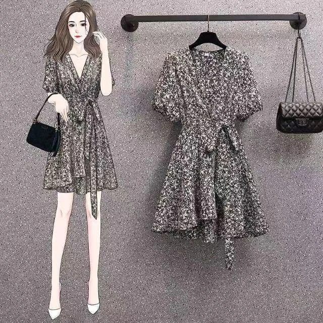 夏日碎花裙系带收腰连衣裙韩系穿搭温柔气质小姐姐经典耐看小黑裙