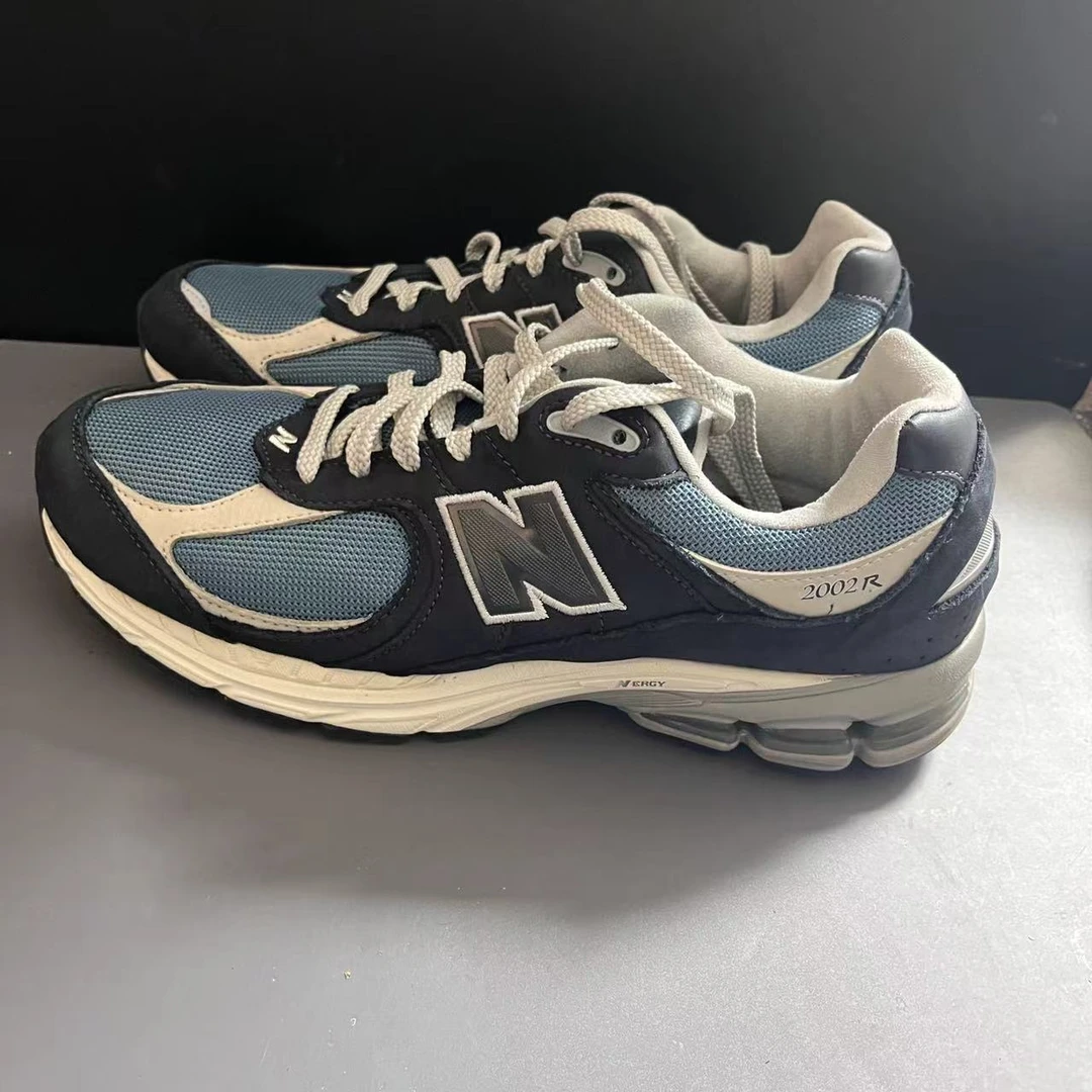 43码 低帮 黑蓝 跑鞋 特价