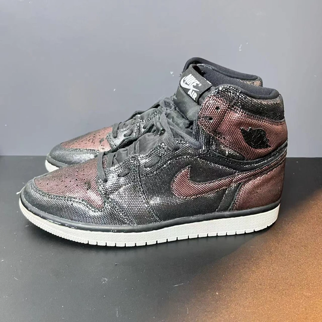 40.5码/AJ1 黑铜 中帮 板鞋