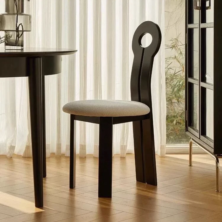 中古实木餐椅摩登椅子设计师化妆椅法式实木家用复古诧寂风奶油风