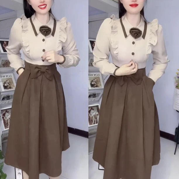 连衣裙女气质百搭拼接花朵领气质冬季连衣裙女98855