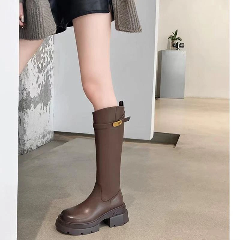 显瘦小心机~大叔家厚底棕色长靴女2023秋冬小个子高筒骑士靴