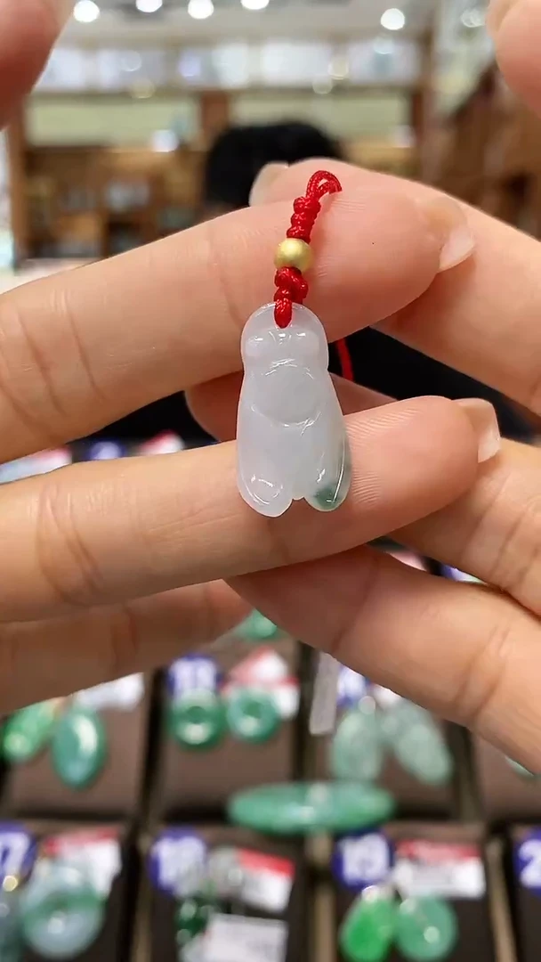 【闪购商品】翡翠颈饰未镶嵌天然翡翠   挂件