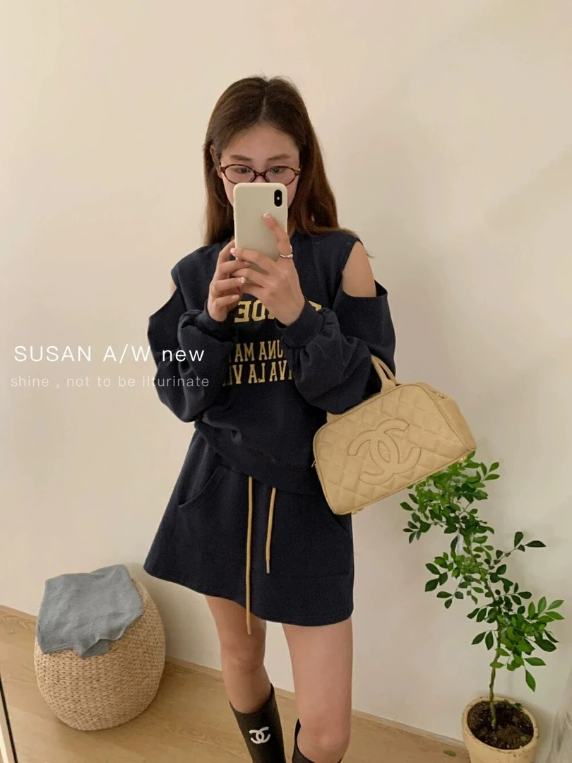 韩版小个子设计感露肩字母印花卫衣显瘦宽松高腰短裙套装女春秋季