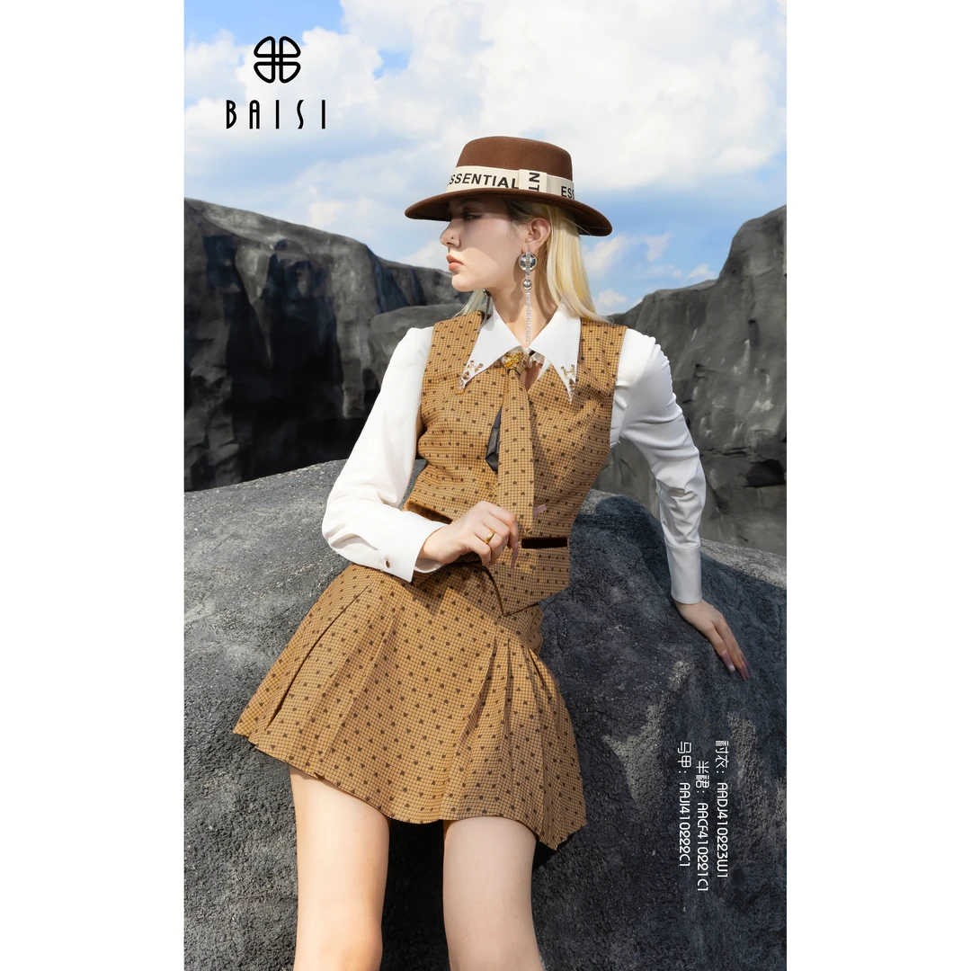 BAISI百丝2024秋冬AAJI410222C1时尚马甲