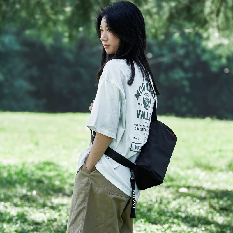 新町原宿大容量单肩包日系休闲女生斜挎包森系运动跨包简约 0417