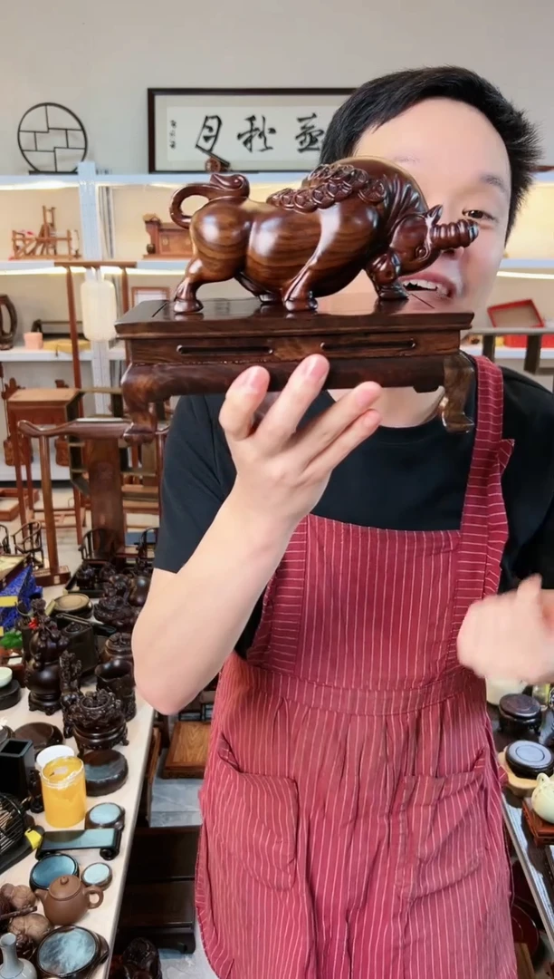 【闪购商品】风车木（黑檀木）牛加21弯脚底座