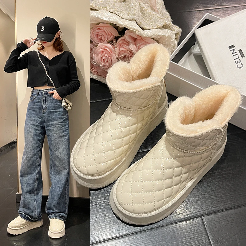 雪地靴皮靴2024秋冬新款韩版女式加绒加厚保暖短筒防滑棉靴棉鞋