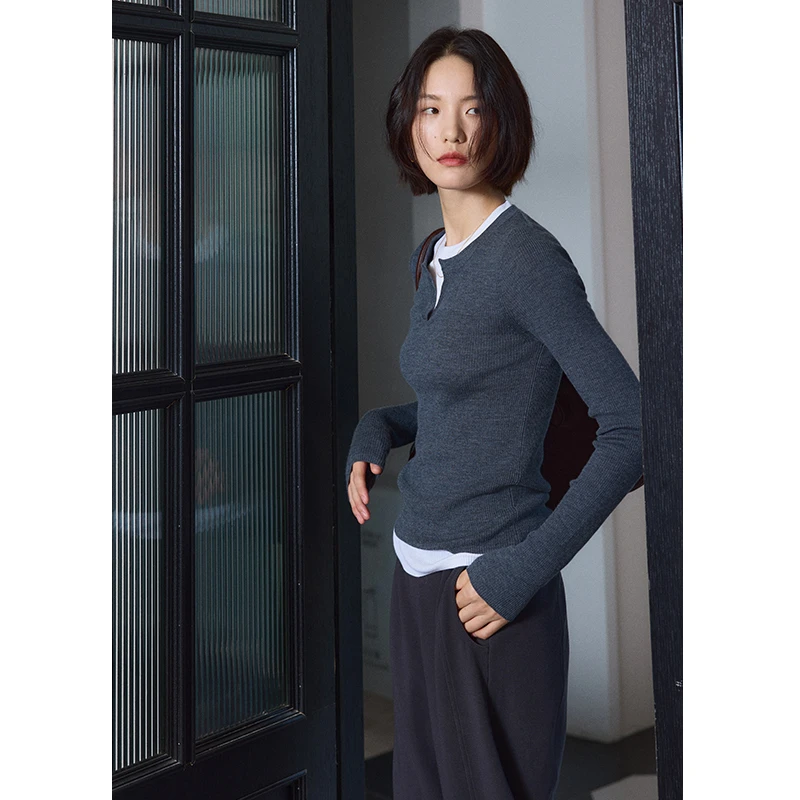 鲸乎绵羊毛针织打底衫女撞色假两件T恤