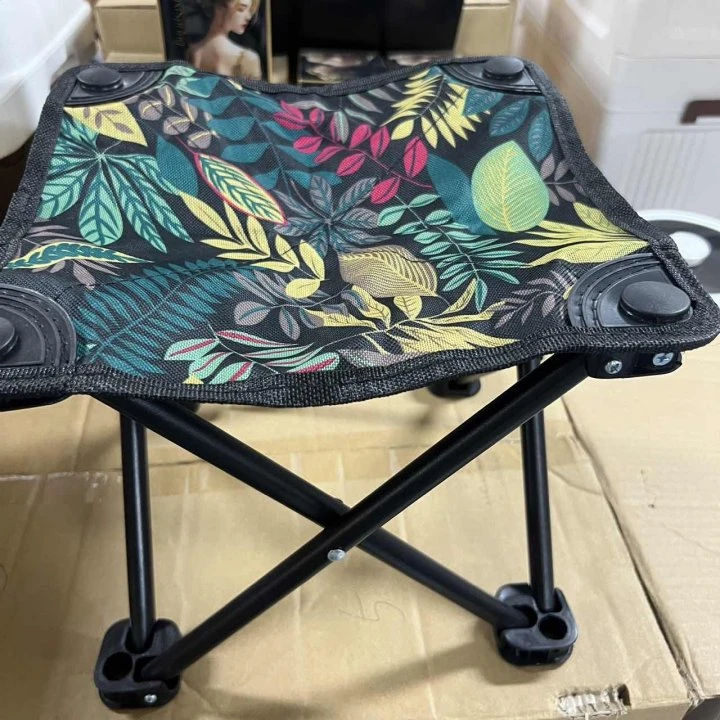 折叠凳 款式颜色随机