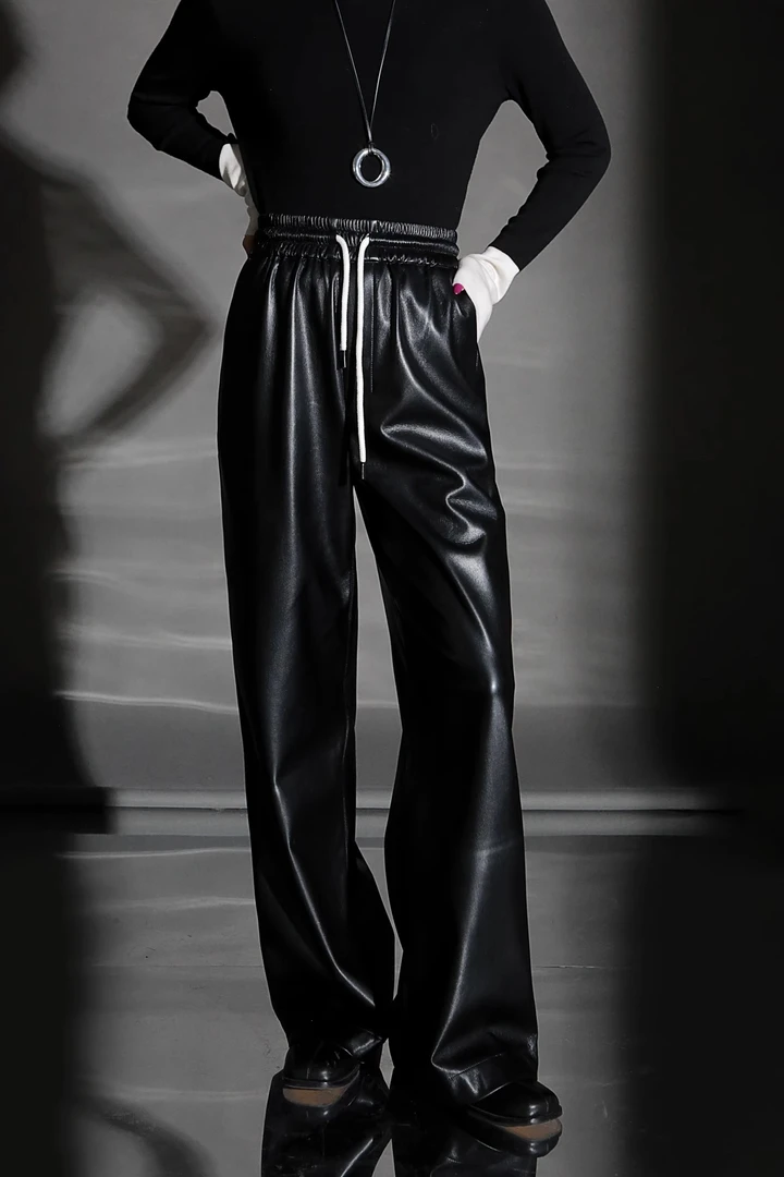 臻一-潮流时尚美式复古直筒皮裤加绒宽松裤环秋冬时尚PI24K293