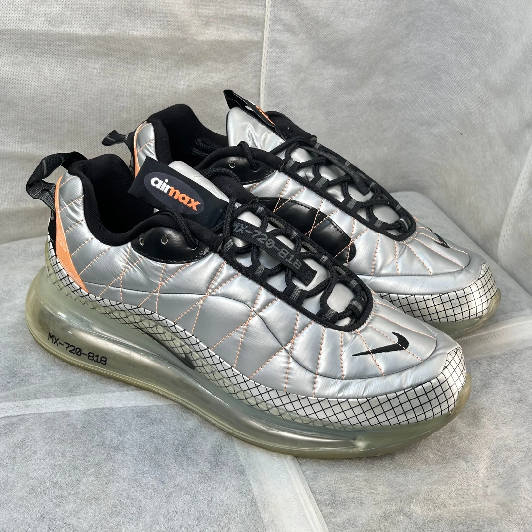 42码 Air Max720-818 金属银 低帮 运动休闲鞋 公价1499