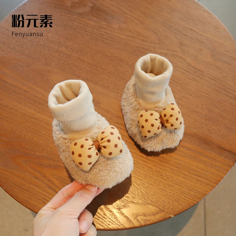 冬季新生儿袜套鞋0-6-12月婴儿鞋子秋冬步前鞋女宝宝软底棉鞋保暖