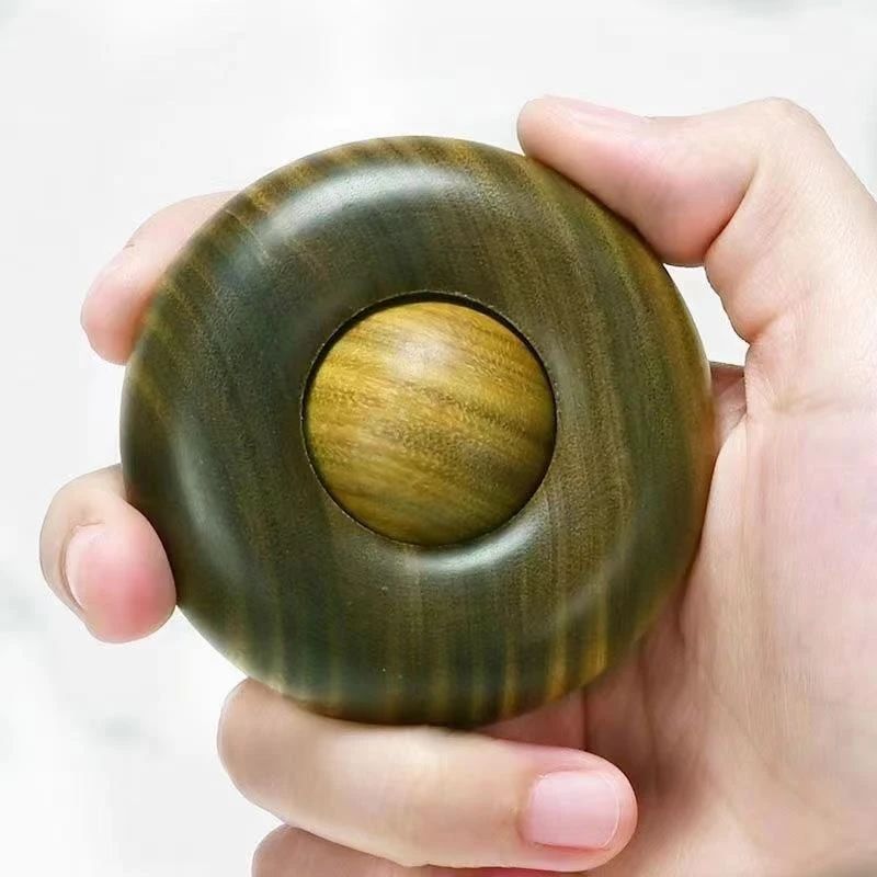 绿檀木质手感绿檀香时来运转文玩手捻件健身手转球木雕刻工艺品
