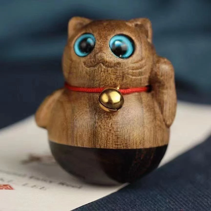 木雕金丝楠不倒翁不倒财财猫黄杨木工艺品摆饰创意办公桌手把件玩