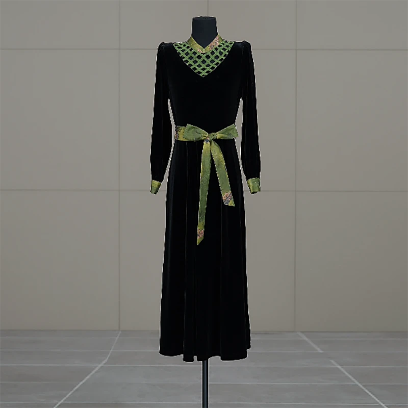 海上明月 2024年收腰显瘦通勤气质轻奢有腰带黑色长款连衣裙女