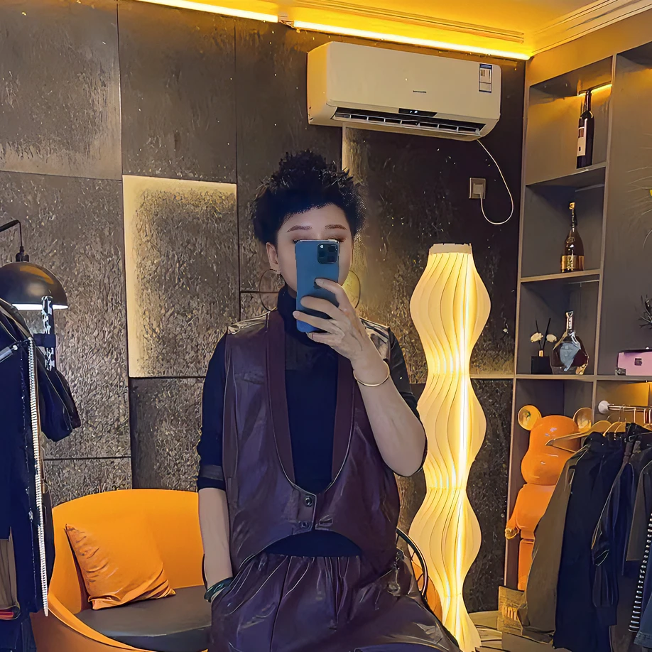 （利姐严选）时尚个性宽松皮马甲外衣#6082