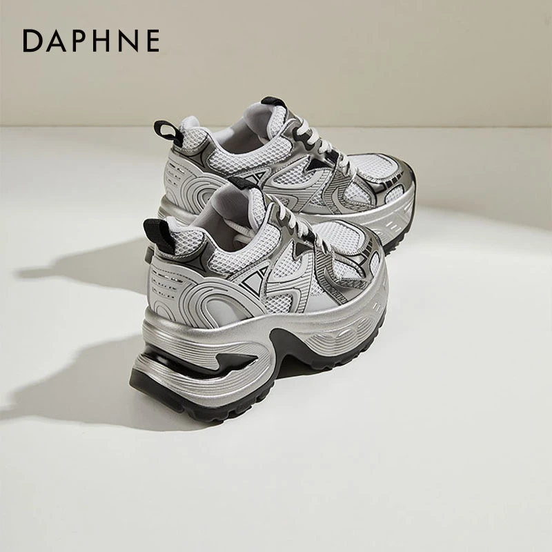达芙妮银色厚底老爹鞋女款2025春秋新款9cm增高小个子休闲运动鞋