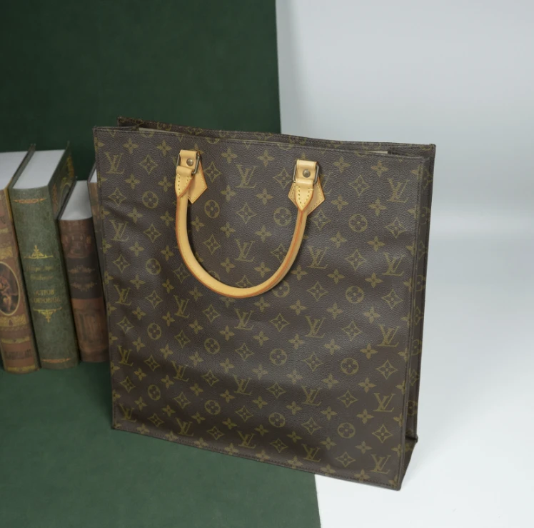 95新 LouisVuitton/路易威登  中古琴谱/以直播间过的成色为主