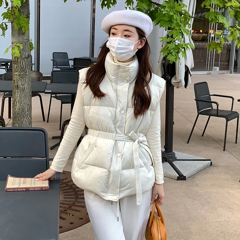 YUSIBEI羽绒马甲女短款2023新款韩版背心坎肩轻薄立领腰带马夹