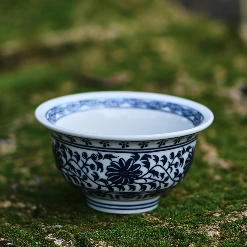 青花瓷压手杯功夫茶具大号品茗杯仿古复古主人杯缠枝莲纹印花茶杯