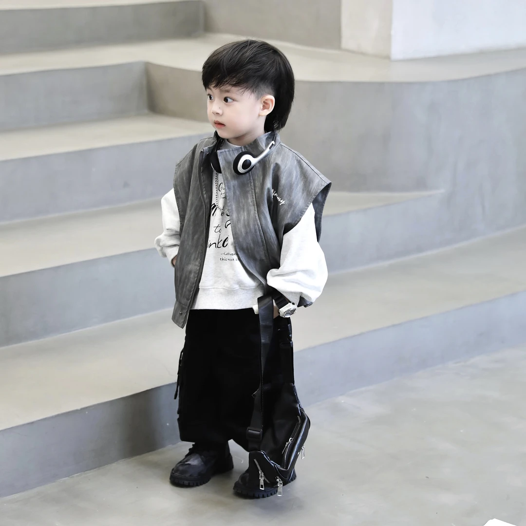 【现货】jimmy妈童品 春季新款灰色扎染字母刺绣皮衣马甲外套儿童
