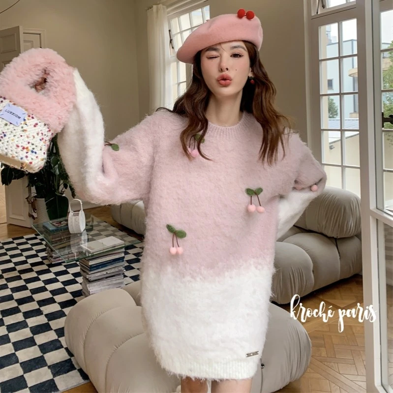 【美娇粉丝专属】Kroche 立体手工毛毡樱桃渐变大毛衣