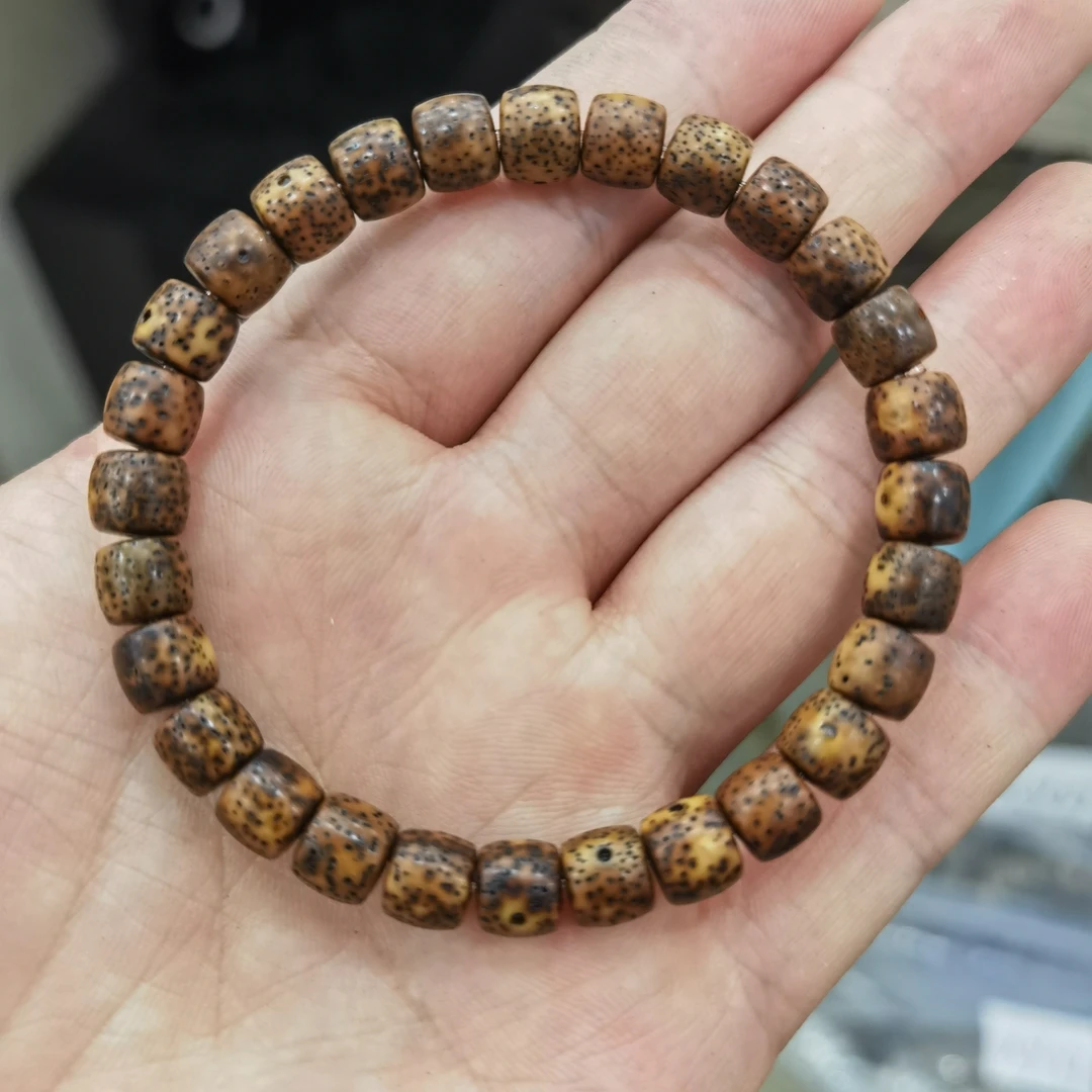 XY28-6X7单圈虎皮星月菩提