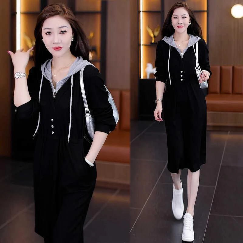 假两件时尚连衣裙女秋季新款洋气显瘦收腰中长款休闲拼接连帽裙子
