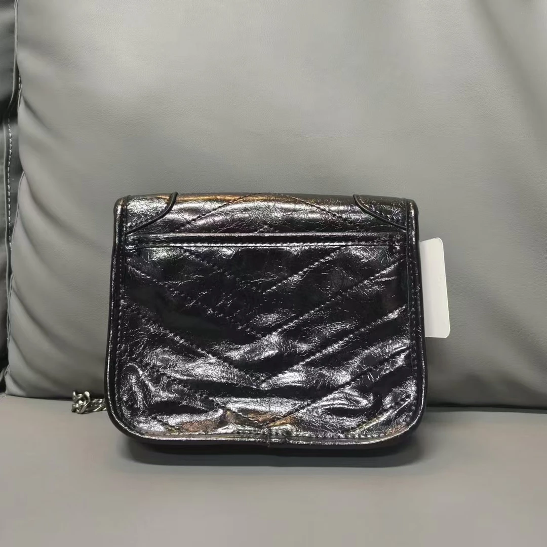 SMVP真皮包 小号链条油蜡包 0067 黑色