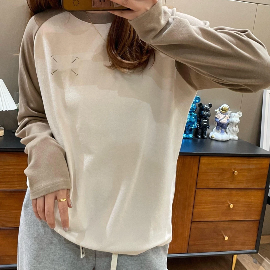 大码洋气圆领磨毛加厚长袖t恤女秋冬加绒百搭洋气显瘦正肩ins上衣