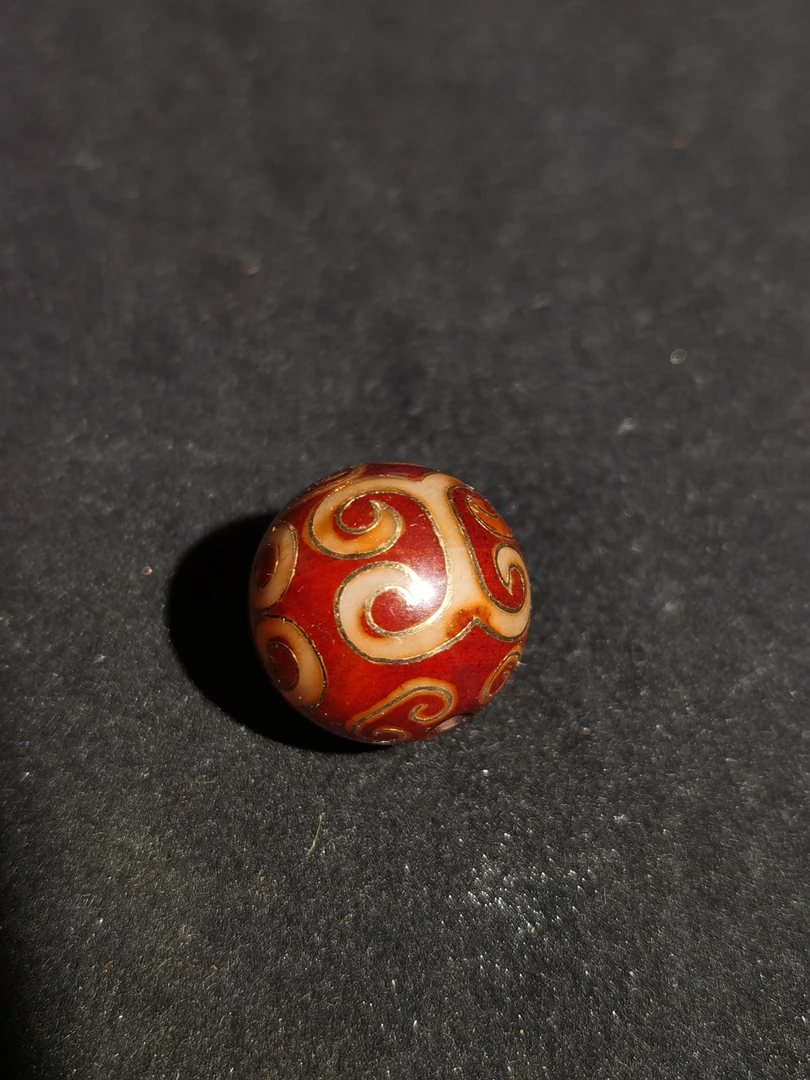 天然老型缠丝老玛瑙