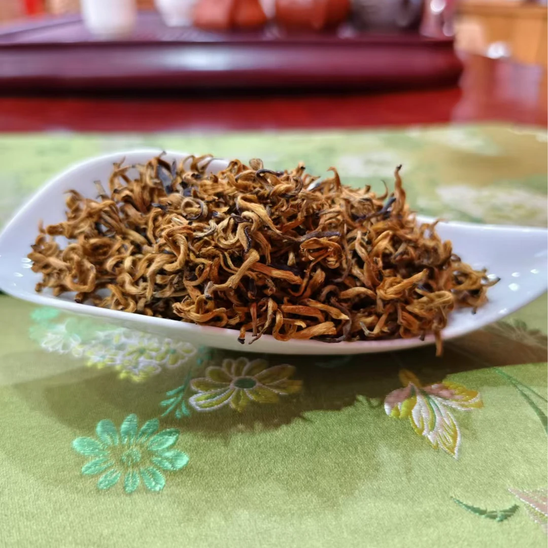 滇红-蜜香金曲（150g桶）