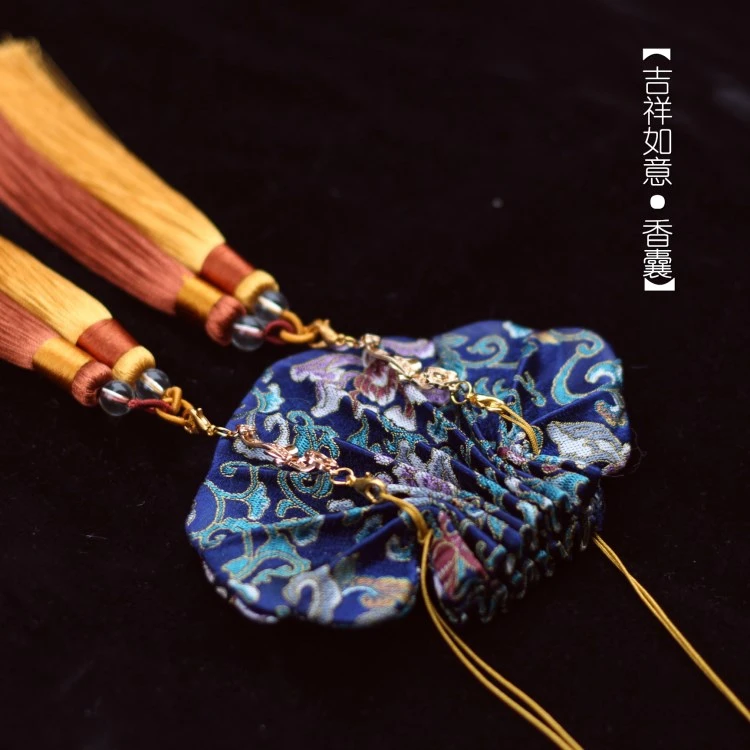 真丝宋锦吉祥如意香囊古风流苏祥云荷包随身香包汉服配饰送礼