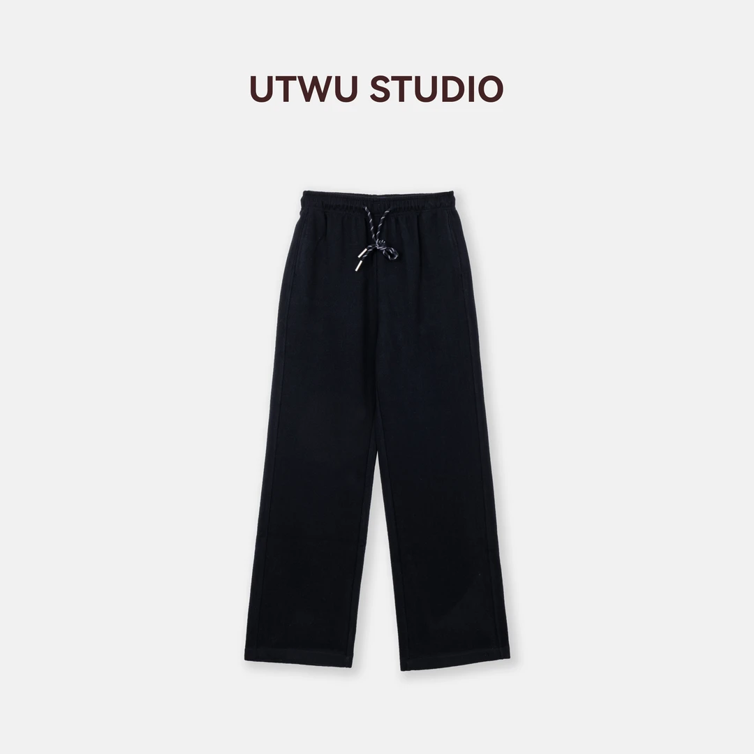 UTWU「蓝调」长绒棉混纺松弛感轮廓立体抽绳紧腰休闲裤Q24J6034