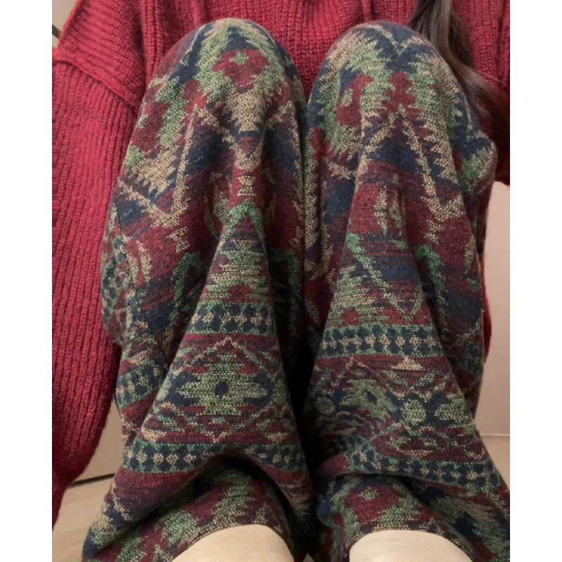 红色民族风阔腿裤女秋冬2025新款毛呢针织小众高腰慵懒窄版毛呢裤