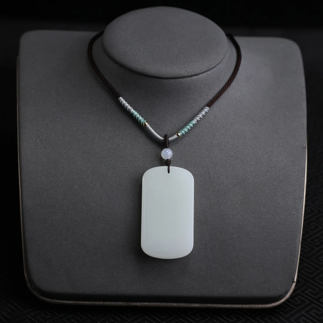 俄料一级白白玉无事牌吊坠