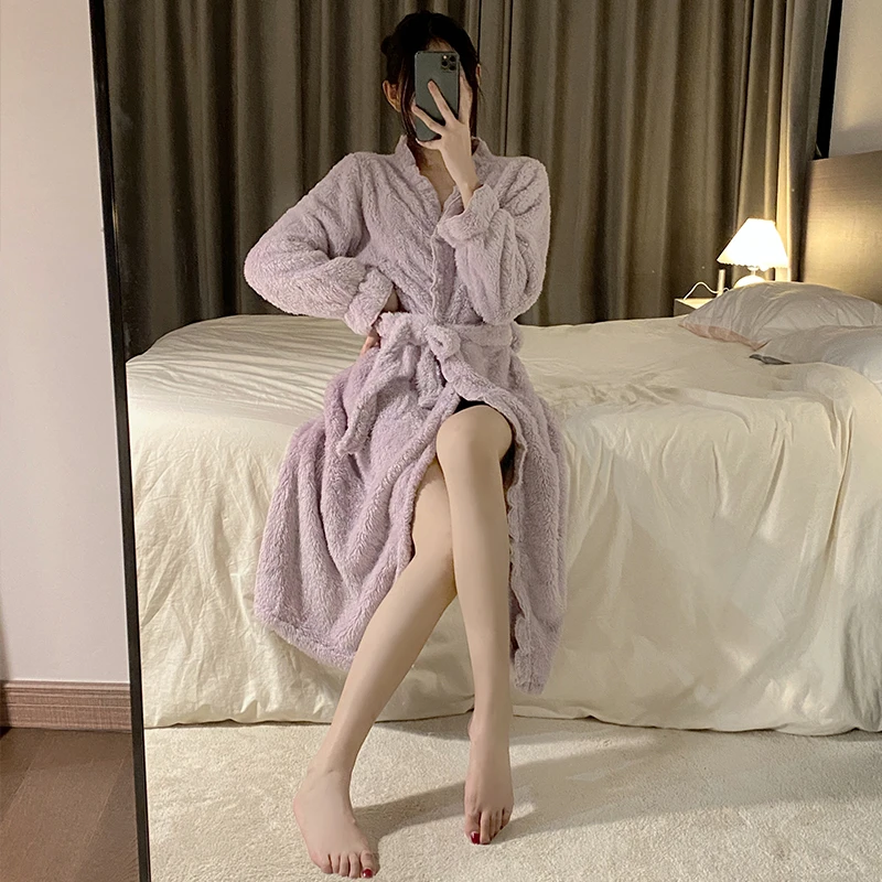 新款睡衣女秋冬季长毛绒睡袍网红温柔风宽松中长款休闲家居服宽松