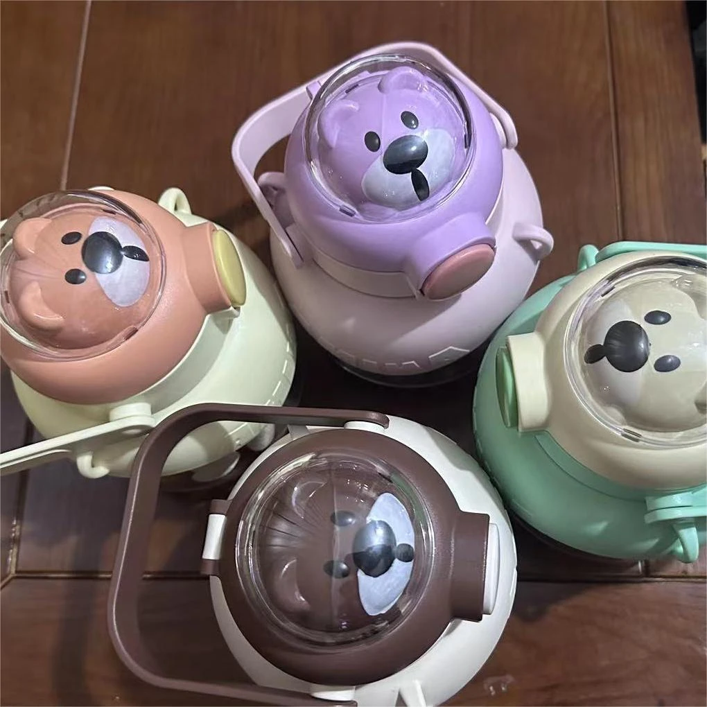 网红熊头水杯900ml可爱吸管大容量水壶大肚杯简约便携小学生