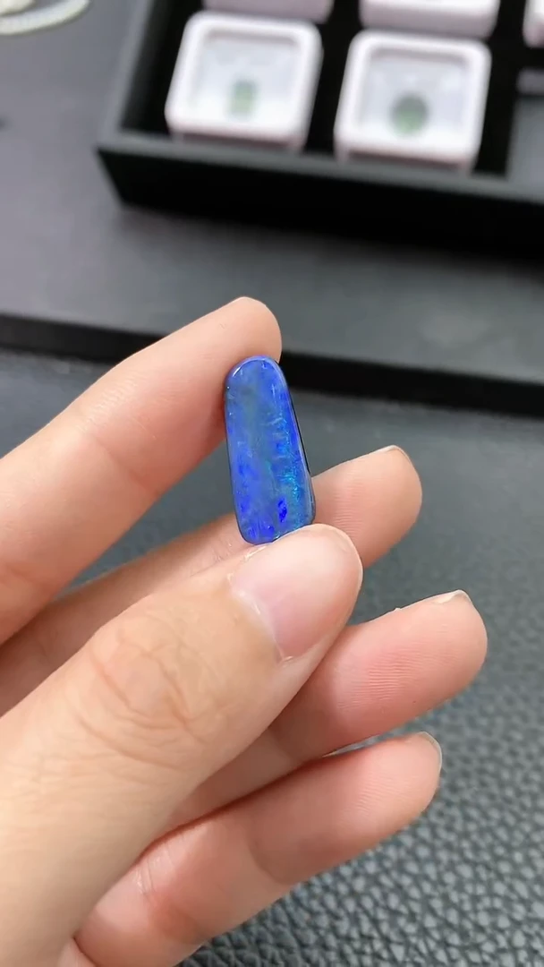 【闪购商品】欧泊颈饰未镶嵌Y41984-欧泊裸石7.30ct
