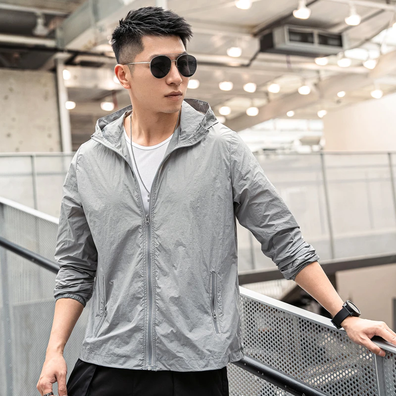 夏季新款男士防晒衣户外骑行超薄透气防紫外线服宽松短款男士外套